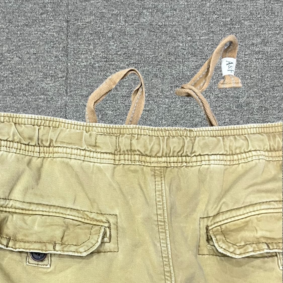 아베크롬비앤 핏치 베이지 트레이닝 팬츠 (30) 상품이미지6
