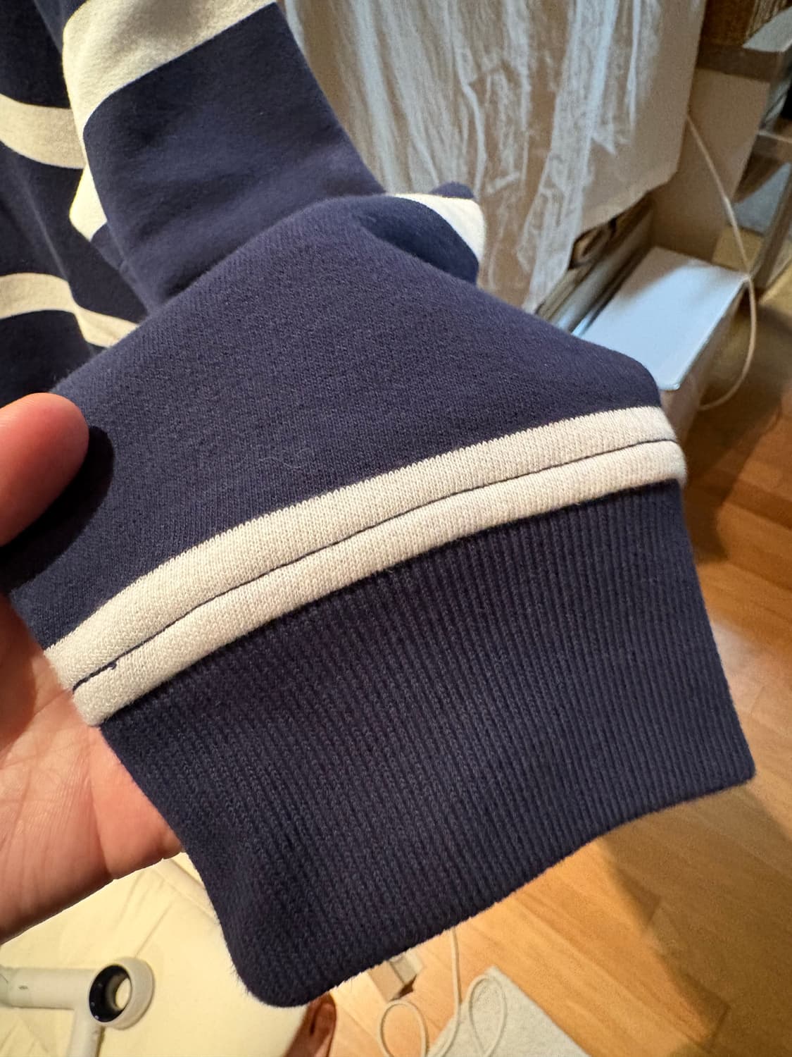 류준열 폴로 럭비티 판매합니다. 상품이미지6