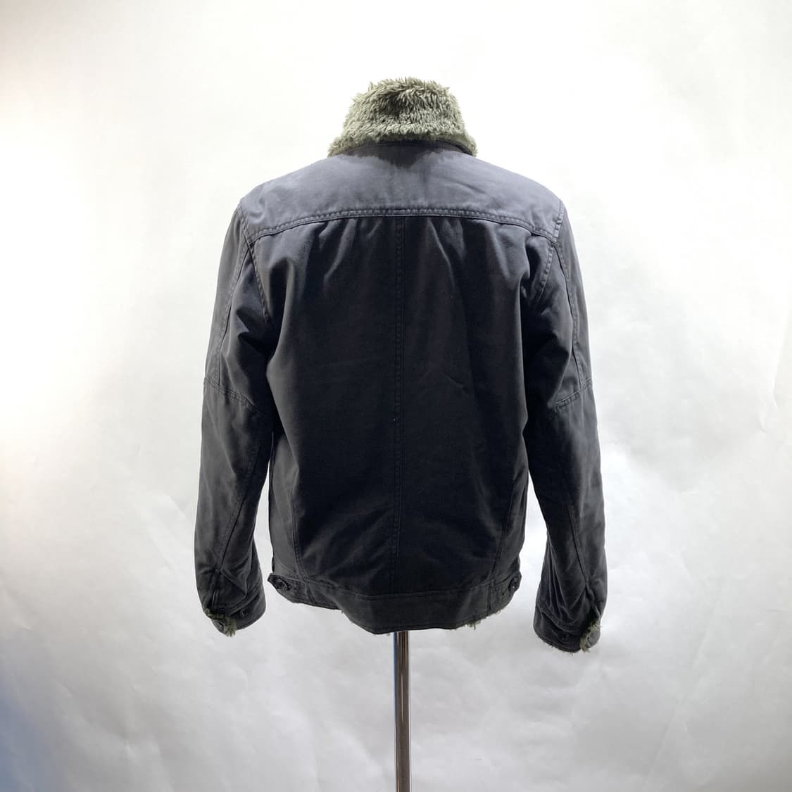 디젤 정품 빈티지 남성안감털자켓 그레이 S  상품이미지3