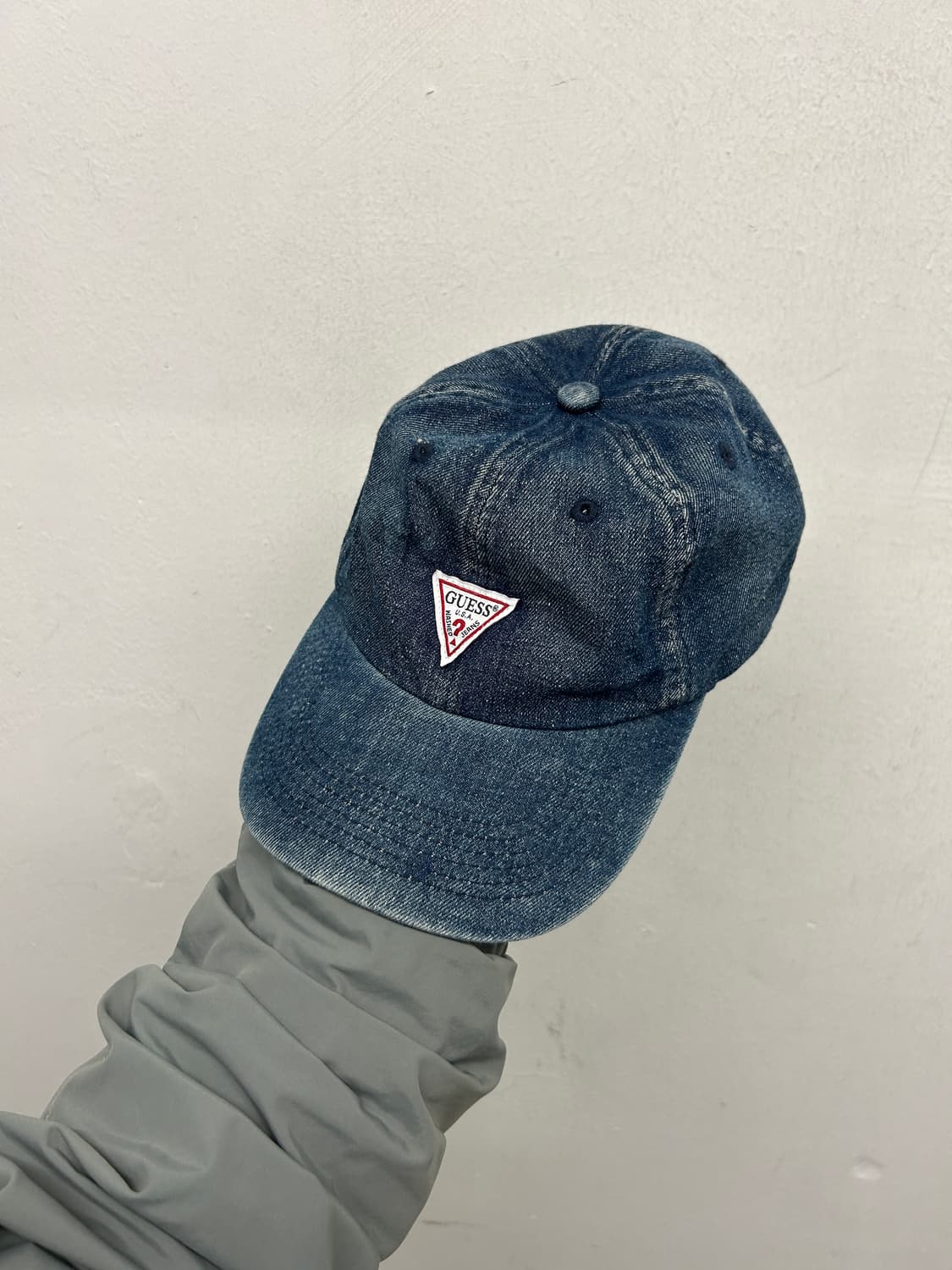 게스 데님 볼캡 모자 상품이미지1