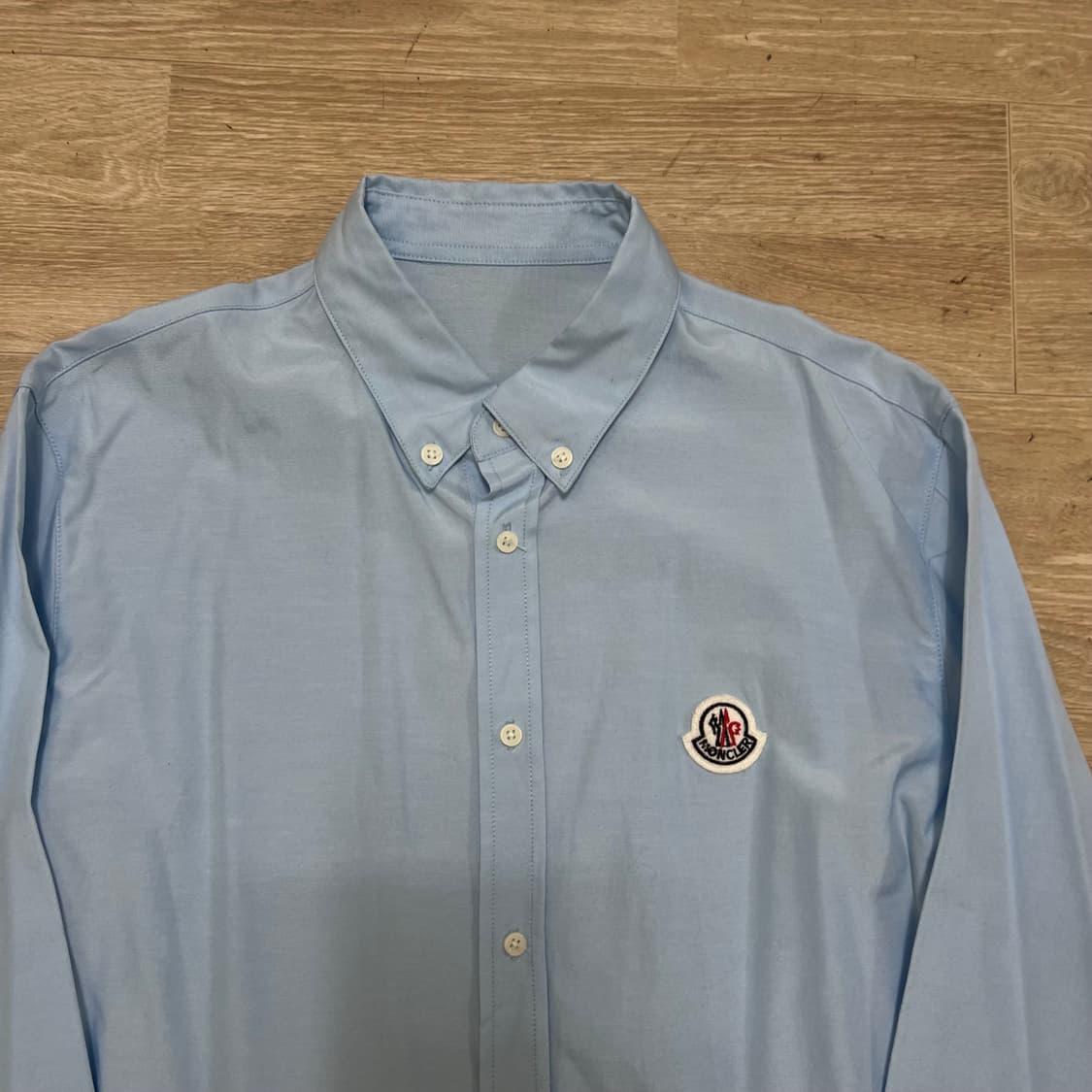 몽클레어 시그니처 와펜 버튼다운 옥스퍼드 셔츠 [스카이블루] L/100 상품이미지2