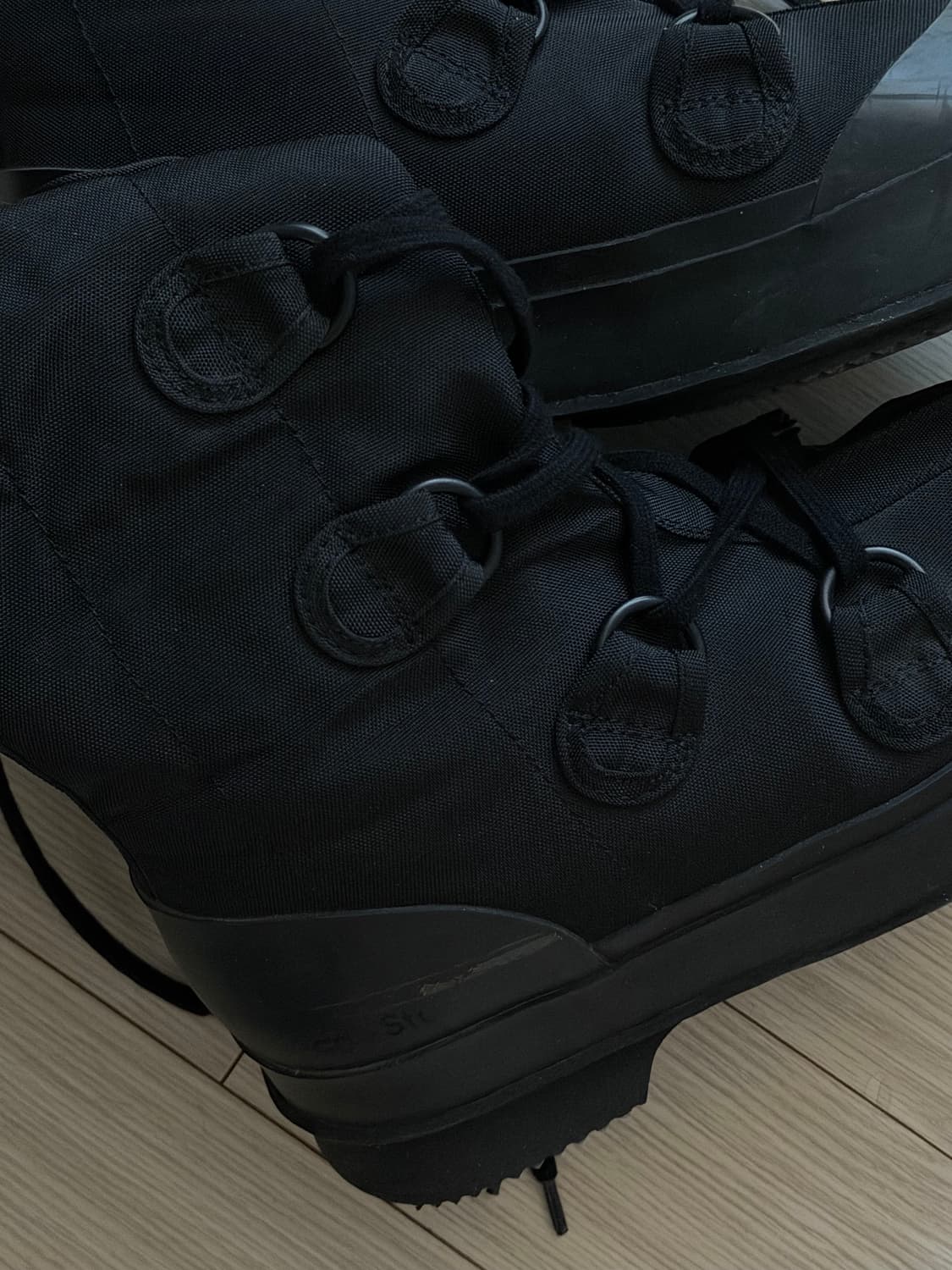 아크네스튜디오 스노우부츠 235size 상품이미지6