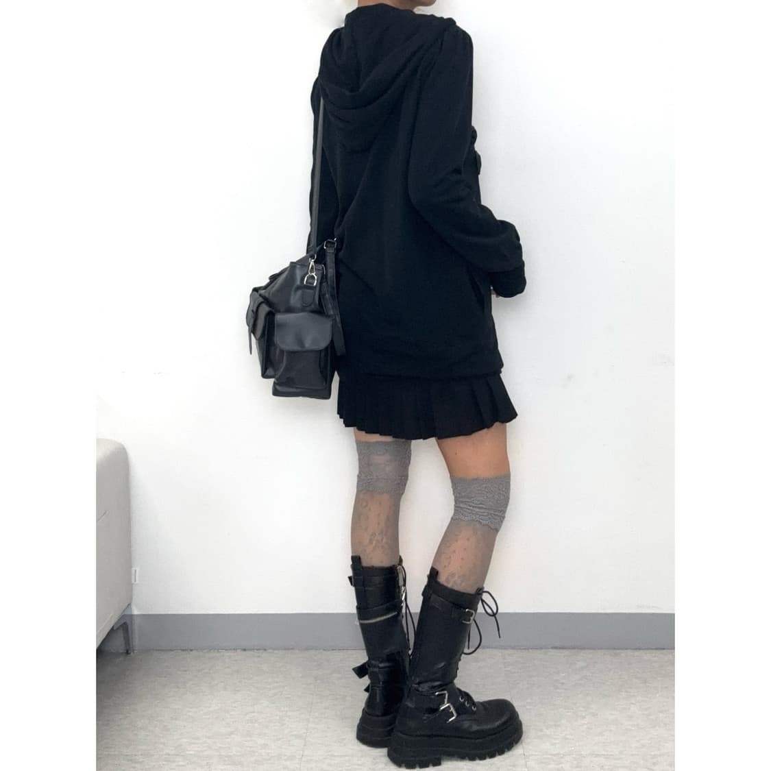 빈티지 블랙 투웨이 후드 집업 상품이미지4