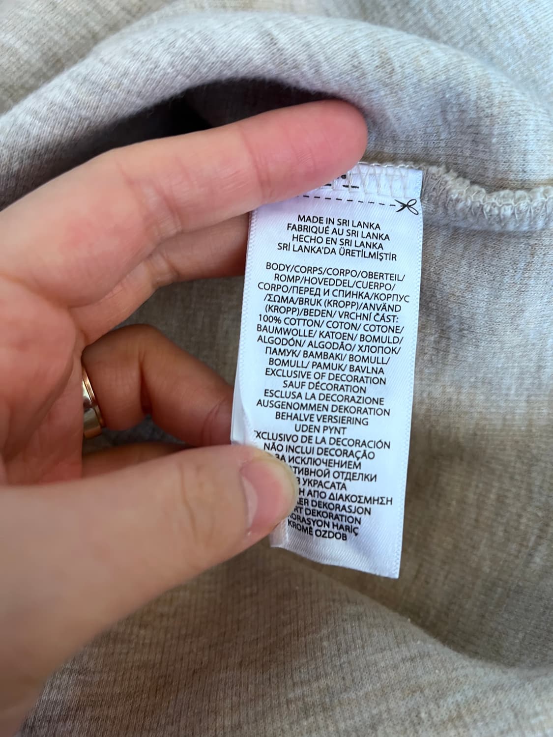 새제품)폴로랄프로렌 남성 반집업반넥티셔츠
 상품이미지7