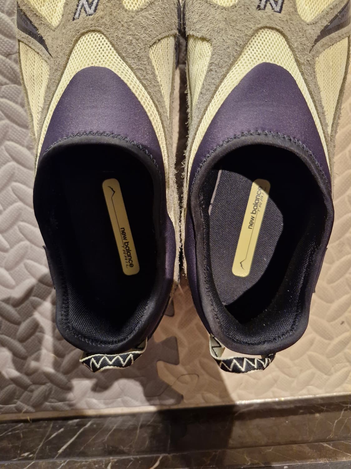 뉴발란스 ML610S 라임라이트 다크 올리브 그린 상품이미지4