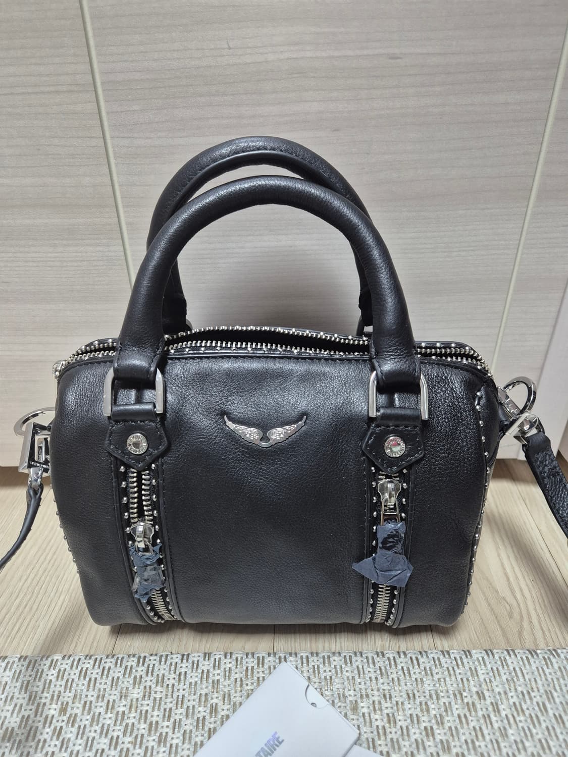 (새제품) 쟈딕앤볼테르 써니백 xs 스터드 크로스가방 상품이미지3