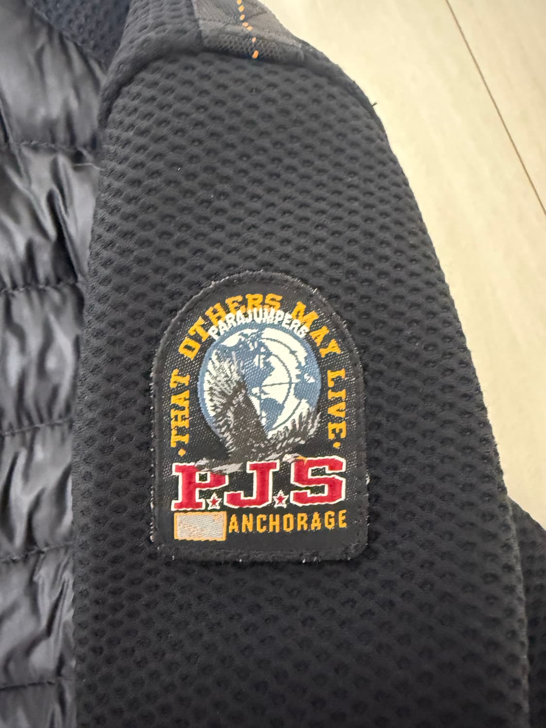 파라점퍼스 니트패딩 상품이미지2