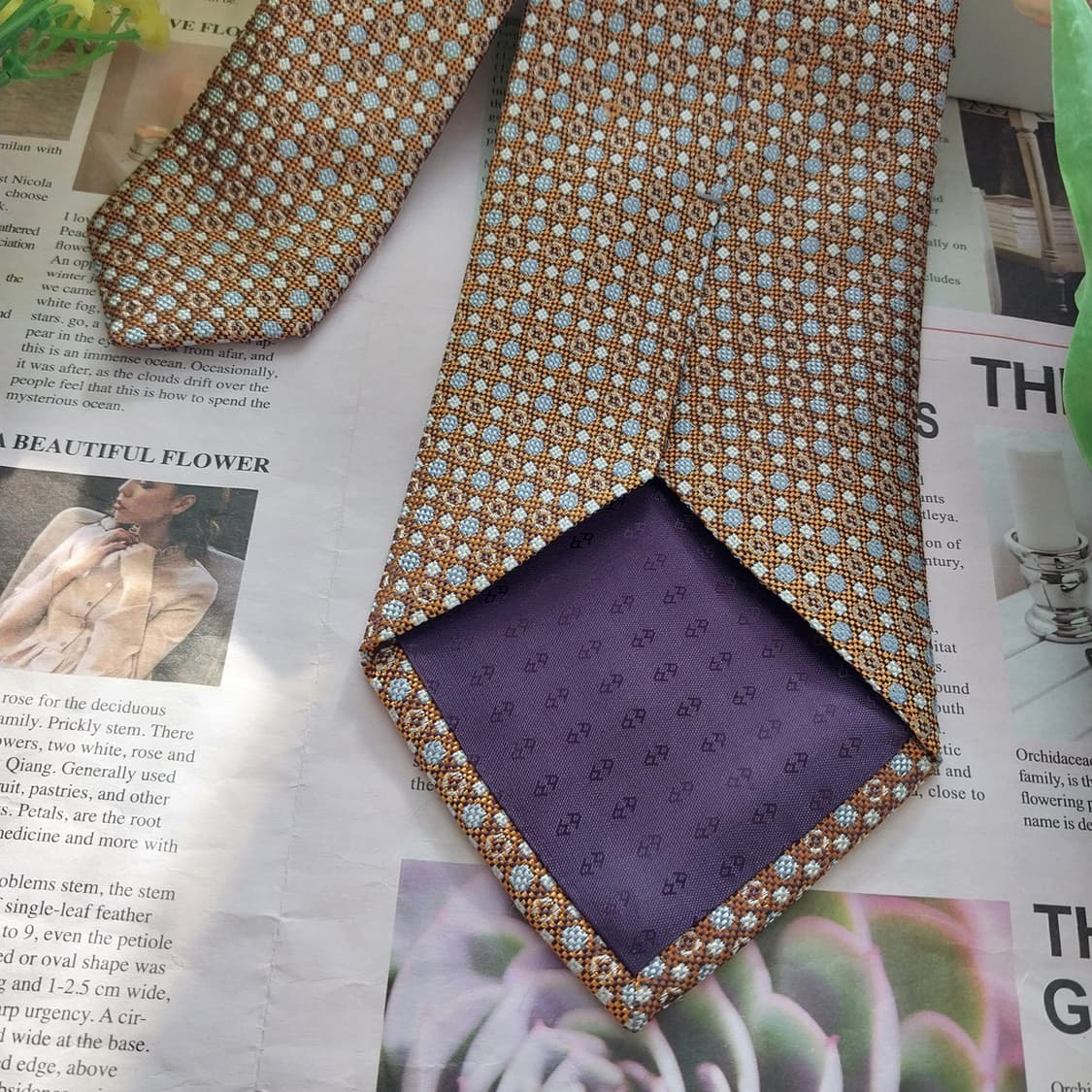 앤드류스타이 실크 마이크로 패턴 넥타이 9.2cm A+등급 K1356
 상품이미지7