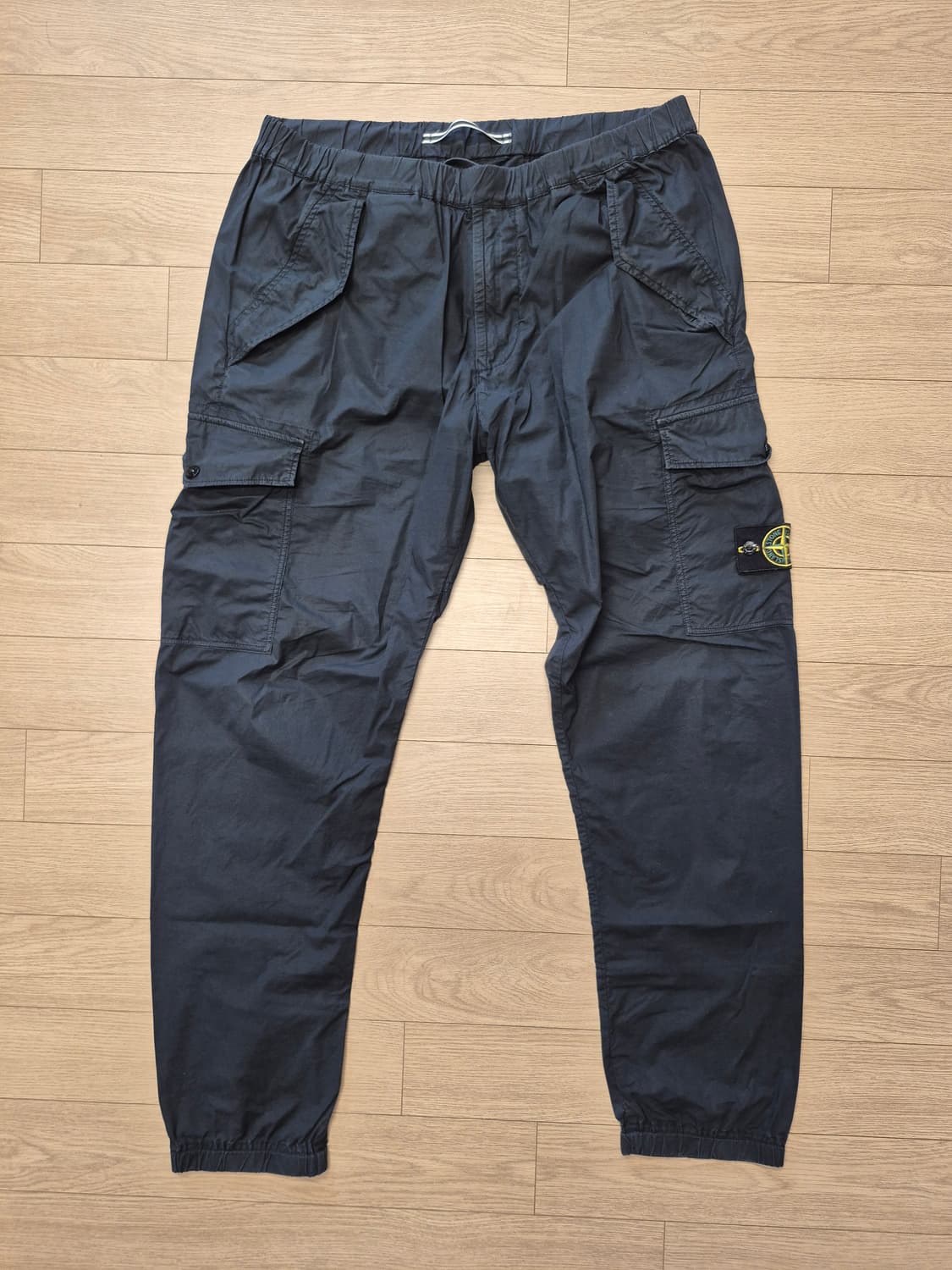 스톤아일랜드 18ss 와펜 조거 팬츠 681531503 v0029 상품이미지1