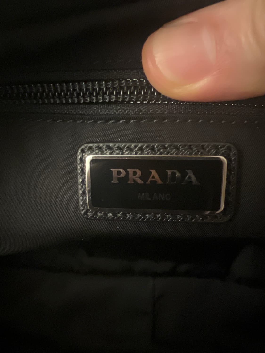 프라다 힙색 벨트백 크로스백 2vl977 상품이미지6