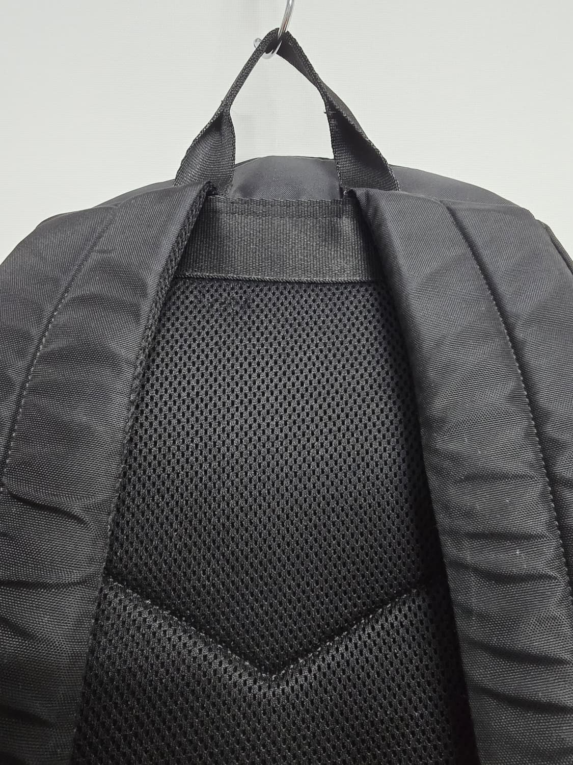 엄브로 검정색 백팩 가방 상품이미지6