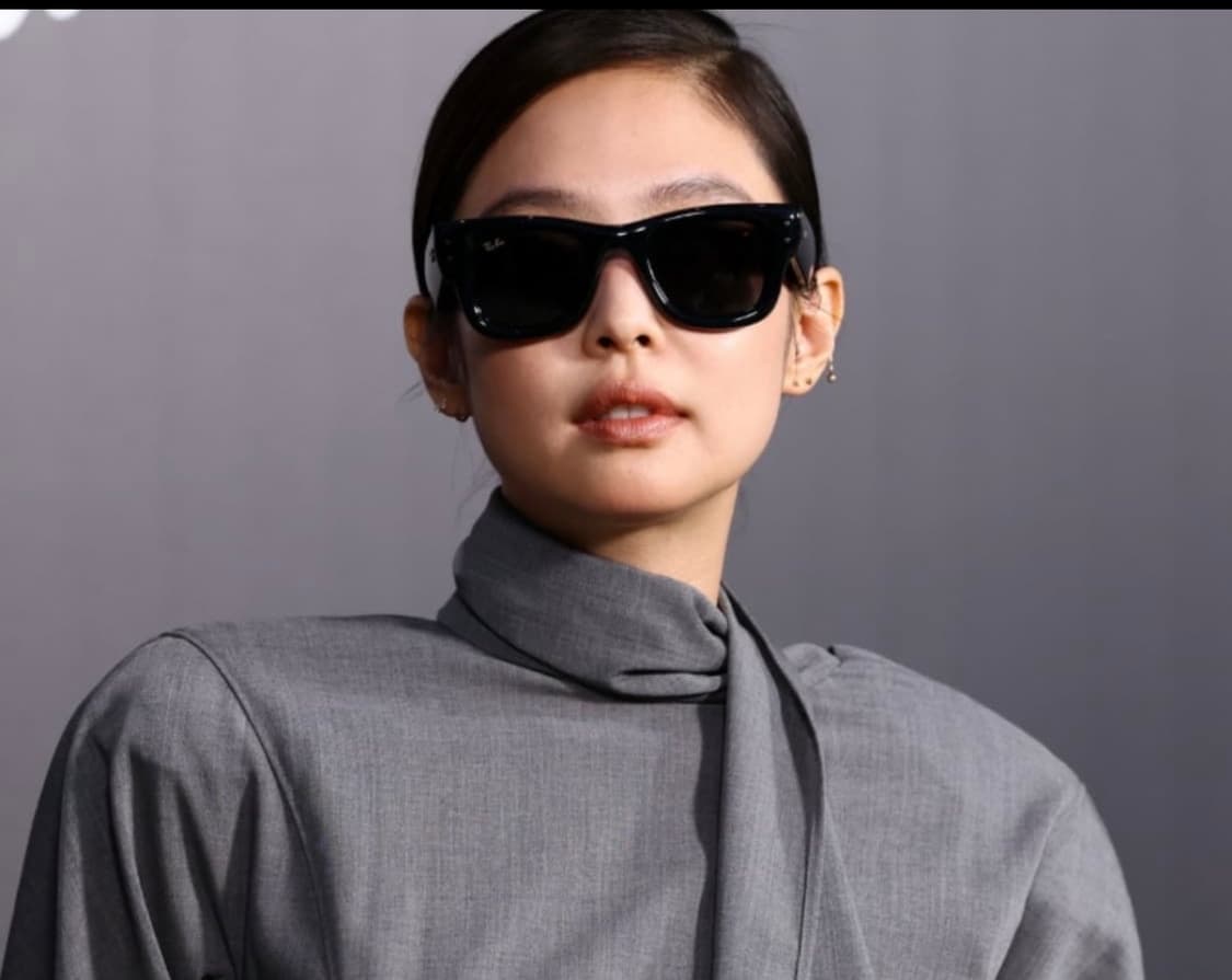 제니 착용rayban x asap rocky 웨이페어러 푸퍼 47 상품이미지1