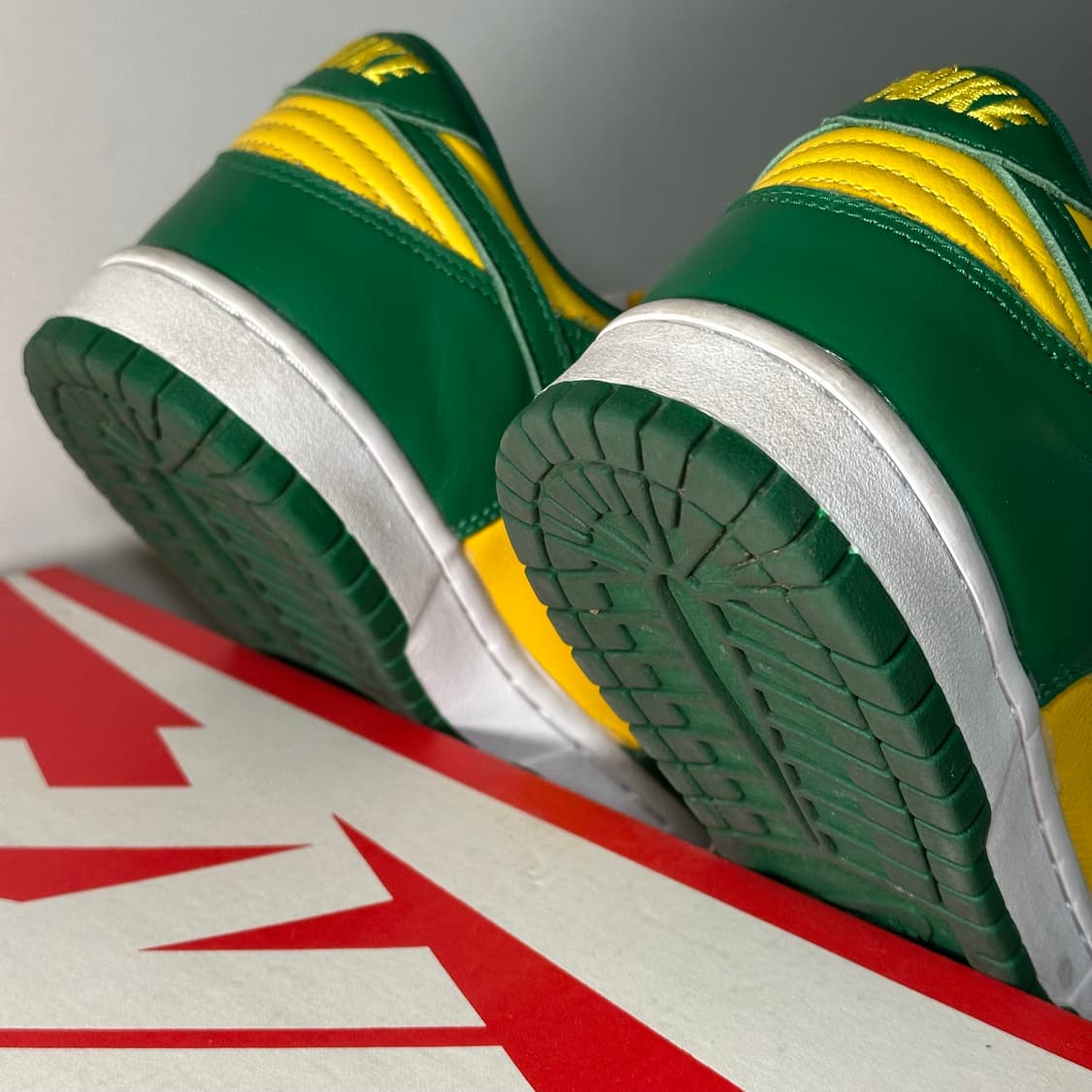 나이키 덩크 로우 브라질 중고 240 상품이미지5