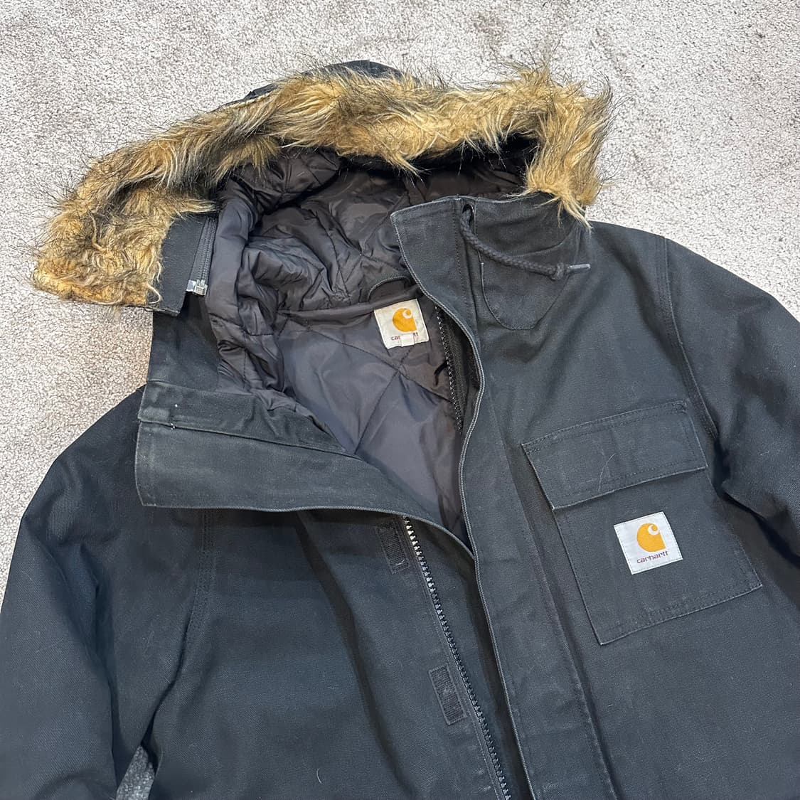 칼하트 시베리안 누빔 파카M 상품이미지2