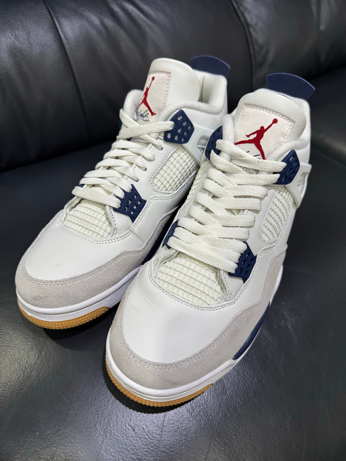 조던 4 x 나이키 SB 레트로 네이비 285사이즈 상품이미지4