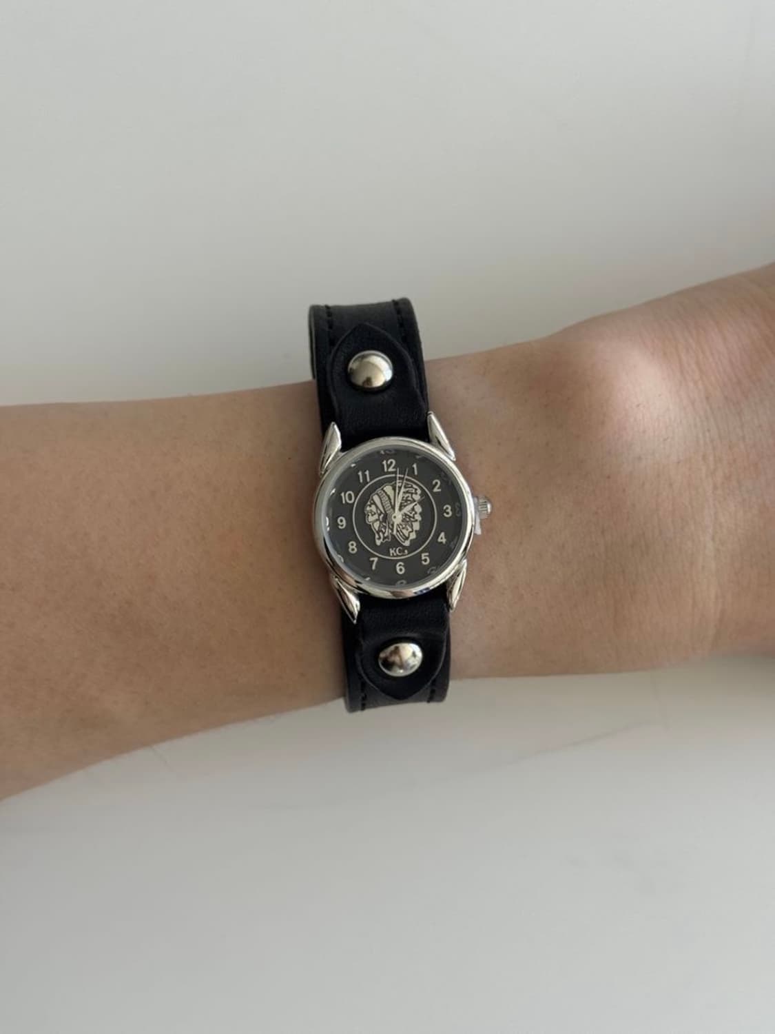 BUCKLE WATCH BRACELET 인디언 버클 워치 팔찌 상품이미지1