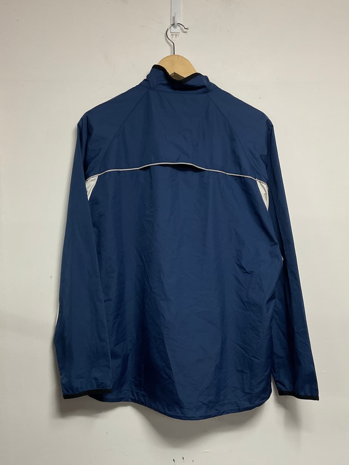 나이키 바람막이 100  상품이미지3