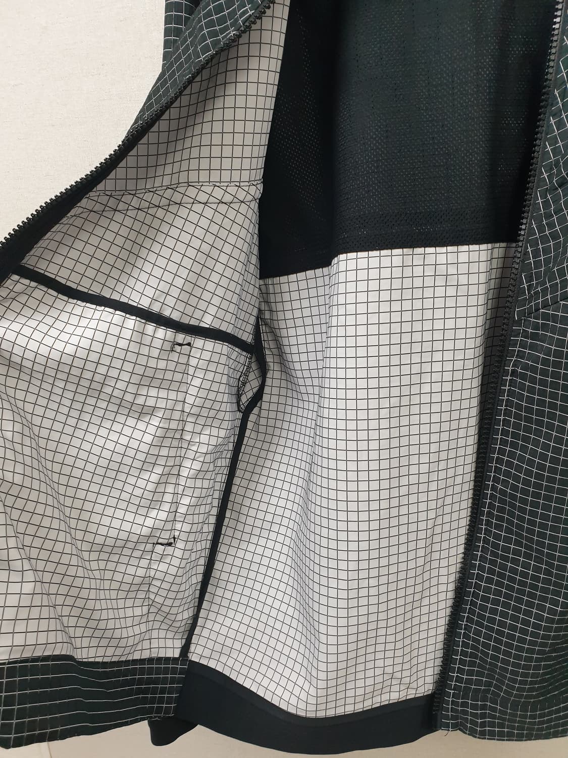 [xl/105] 나이키 테크팩 그리드 바람막이 봄버자켓 상품이미지6