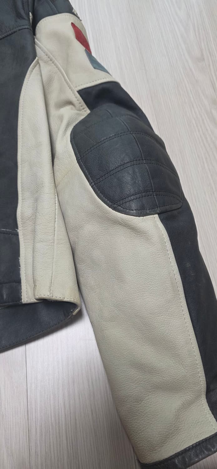 다이네즈 빈티지 로라2 가죽자켓 레이디 상품이미지5