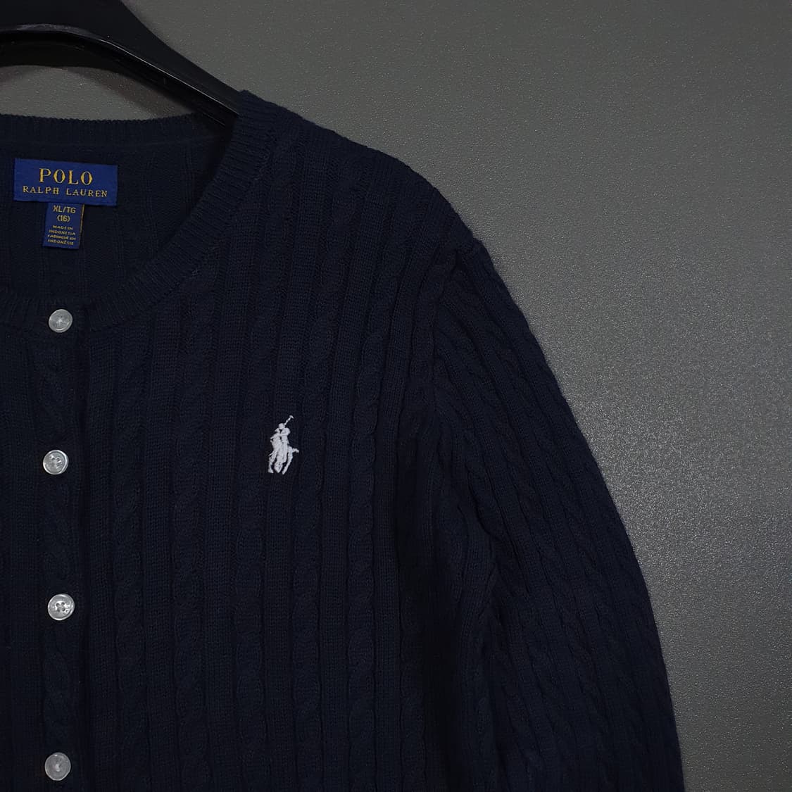 여성) 폴로 랄프로렌 신형 포니 케이블 니트 꽈배기 가디건 네이비 상품이미지3