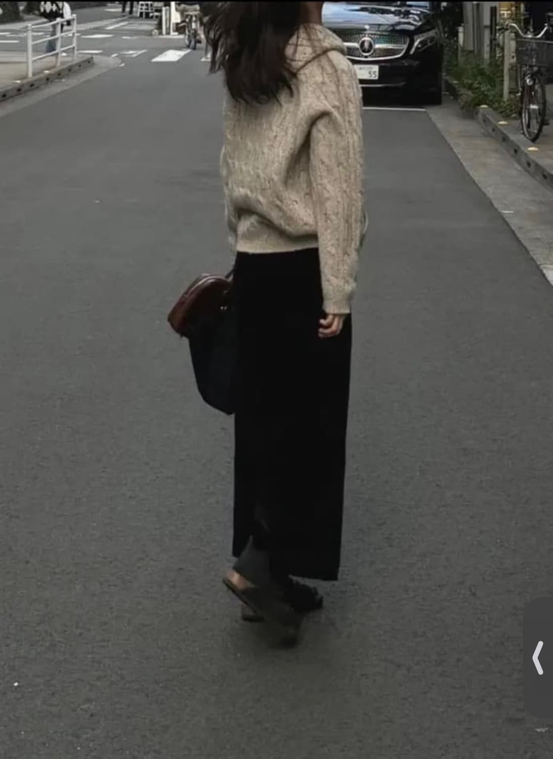 ged 게드 벨벳플로우맥시스커트 s사이즈 블랙색상 상품이미지2