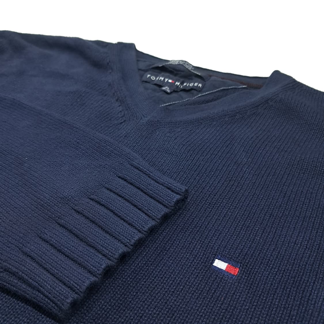 CL823 XL 타미힐피거 90s 박스핏 브이넥 네이비 니트 스웨터 상품이미지4