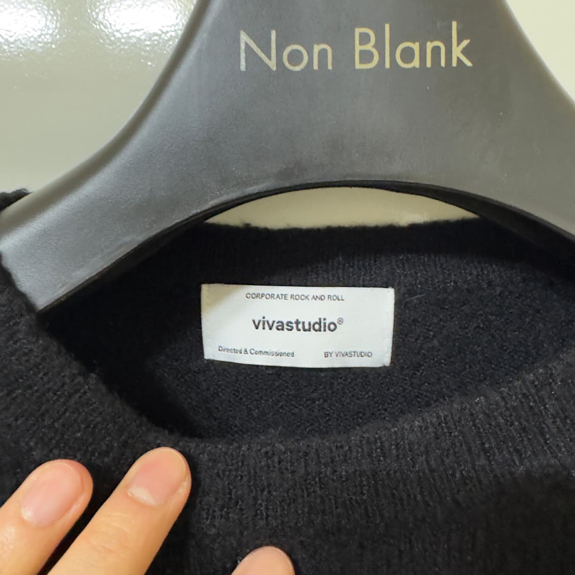 비바스튜디오 로맨스 비바 라운드 니트 상품이미지2