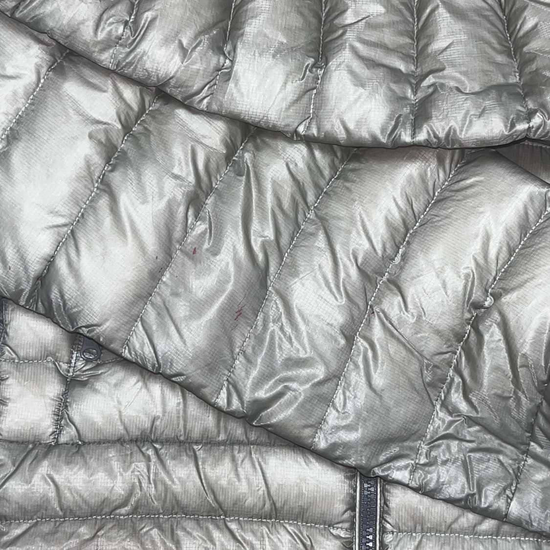 무신사스탠다드 경량패딩 m 상품이미지3