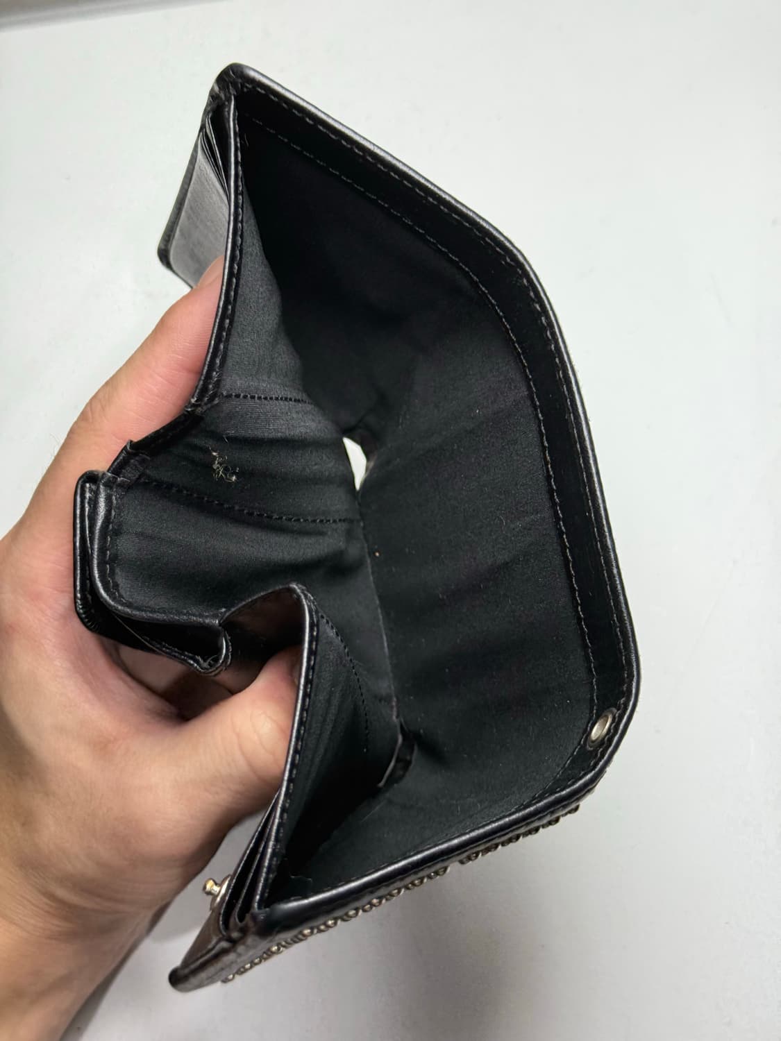 히스테릭 글래머 스터드 로고 반지갑 지갑 상품이미지3