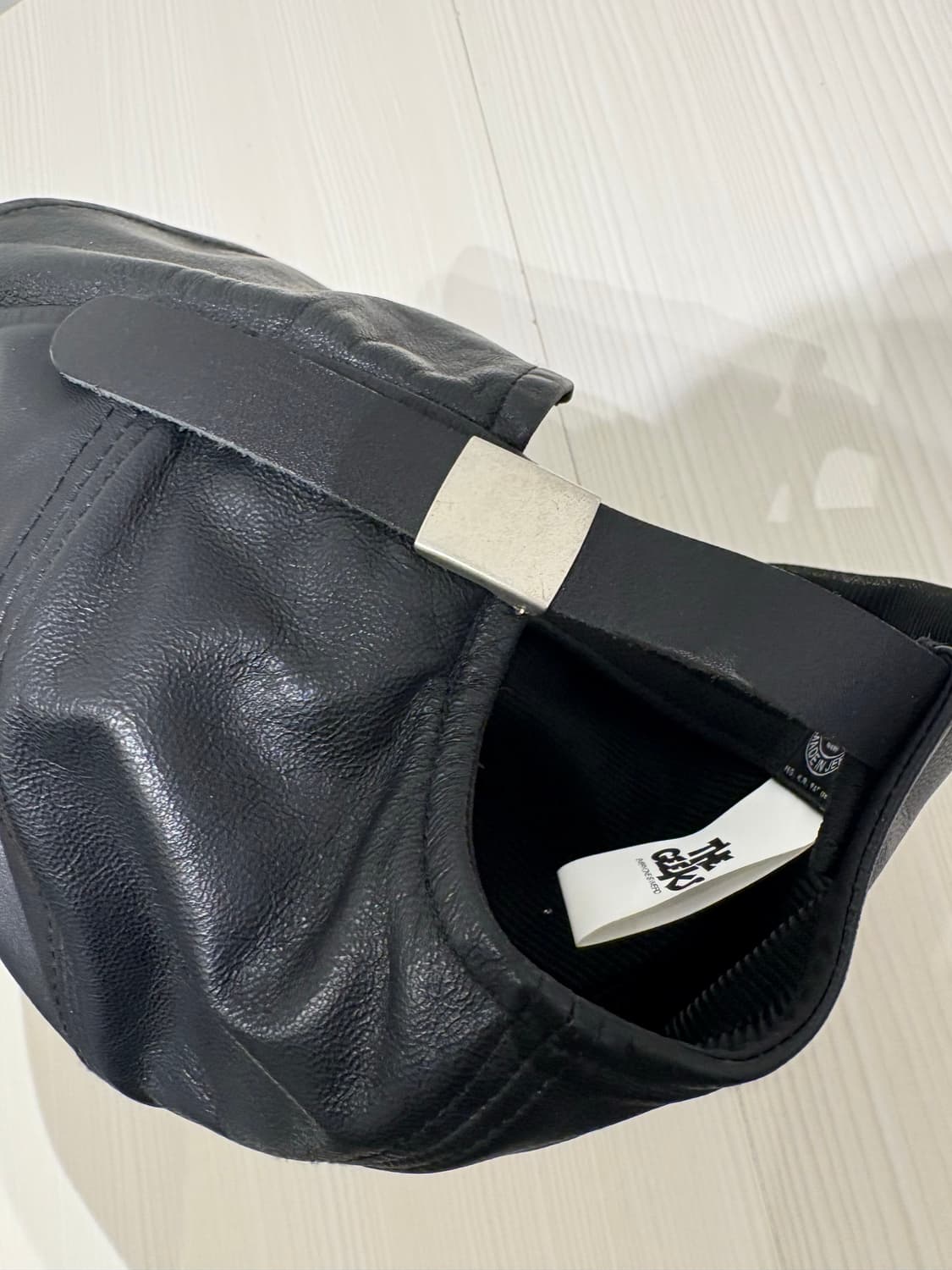 더 긱스 레더 이어 머프 캡 블랙 상품이미지4