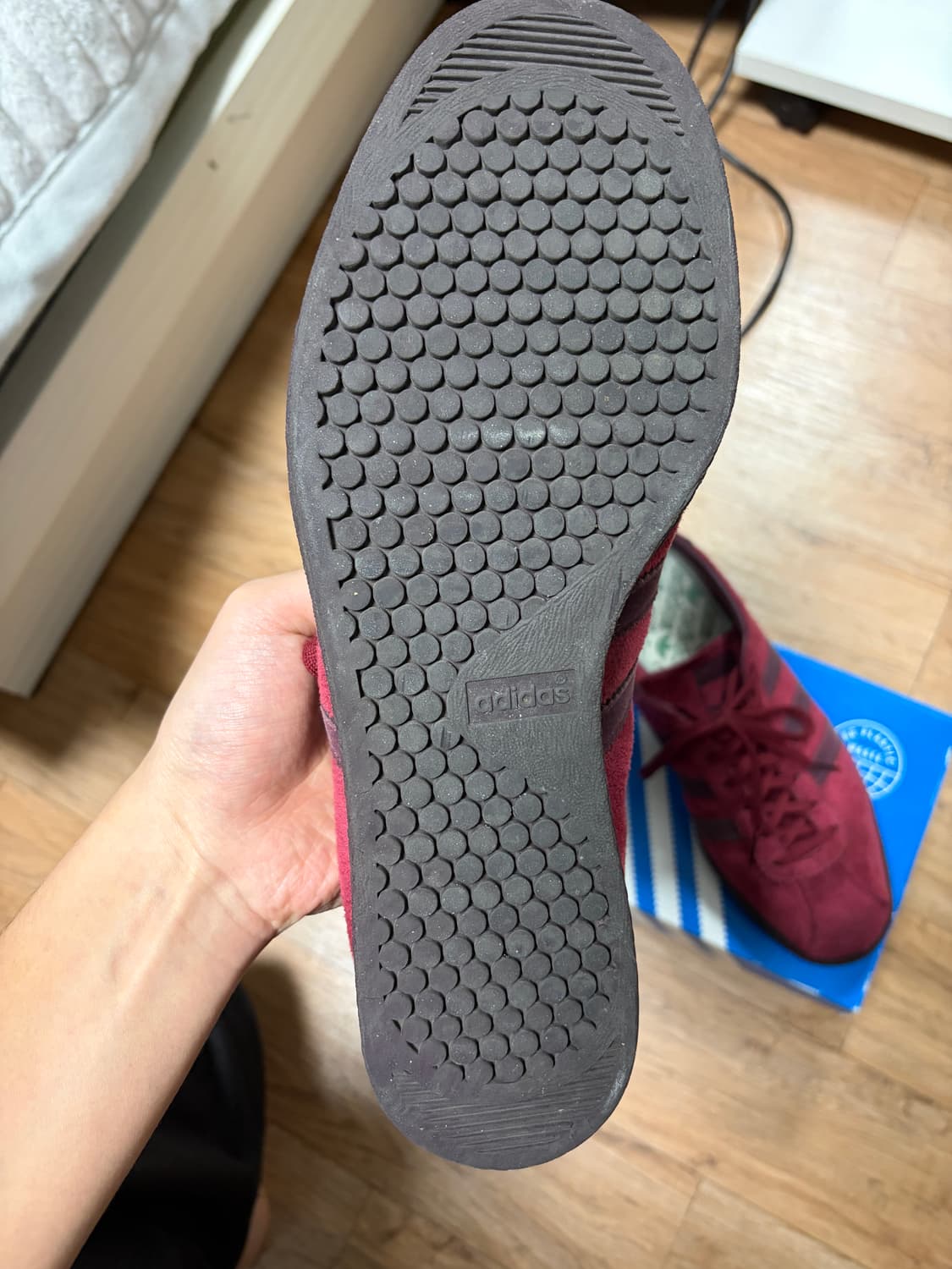 아디다스 토바코 버건디 285 상품이미지3