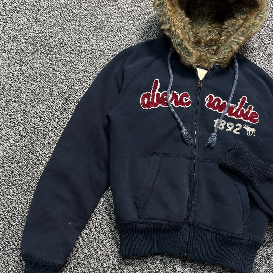 Name : 아베크롬비 스펠아웃로고 후드,안감 퍼 크롭 울프죠 :) 상품이미지4