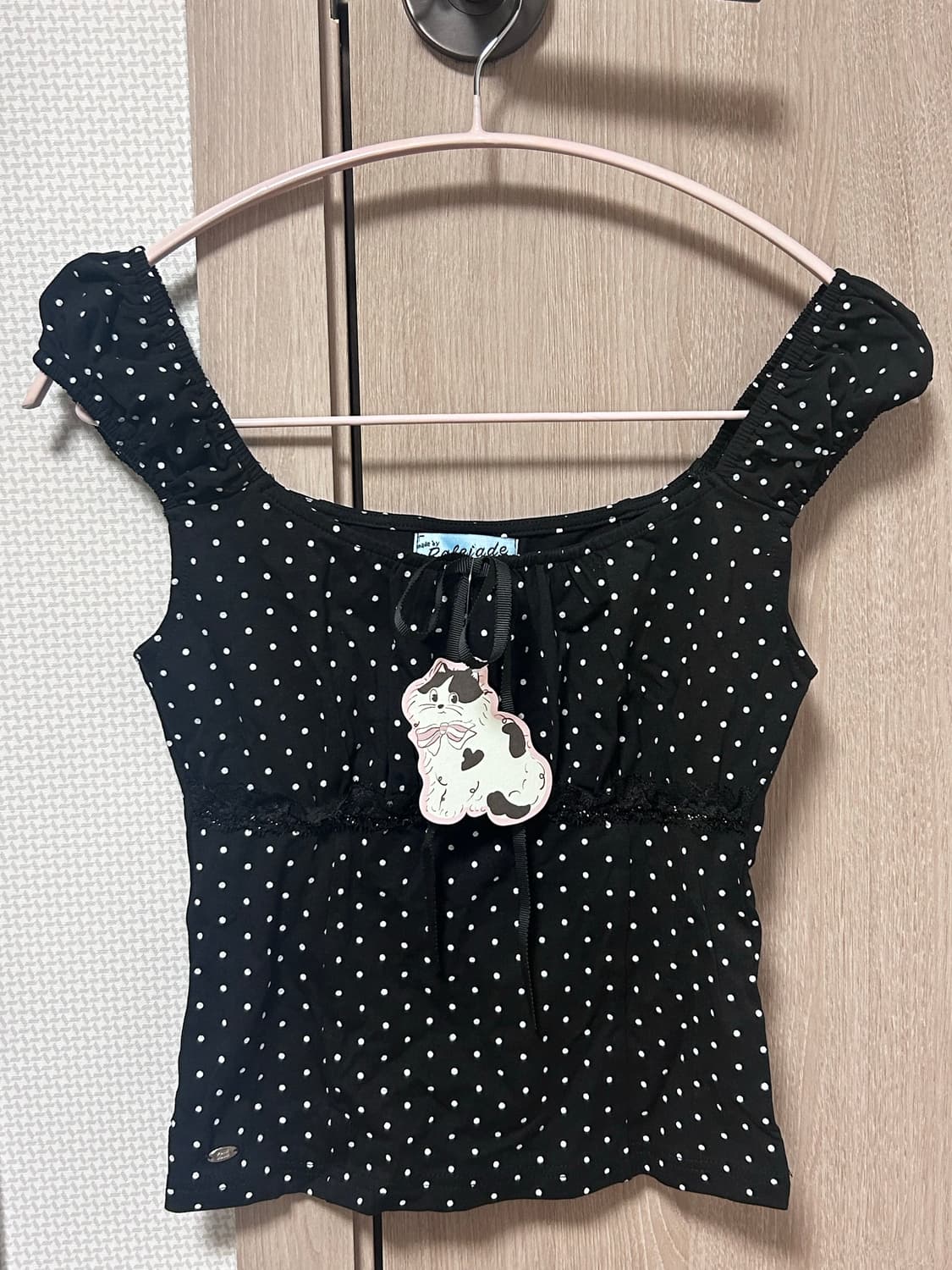 [새상품] 페일제이드 도트 리본 캡슬리브 티 블랙m 상품이미지1