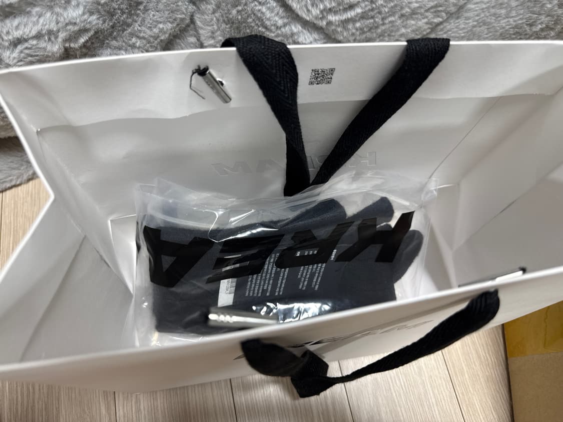 마스터마인드 미들핑거 캐시미어 울혼방 장갑 상품이미지3