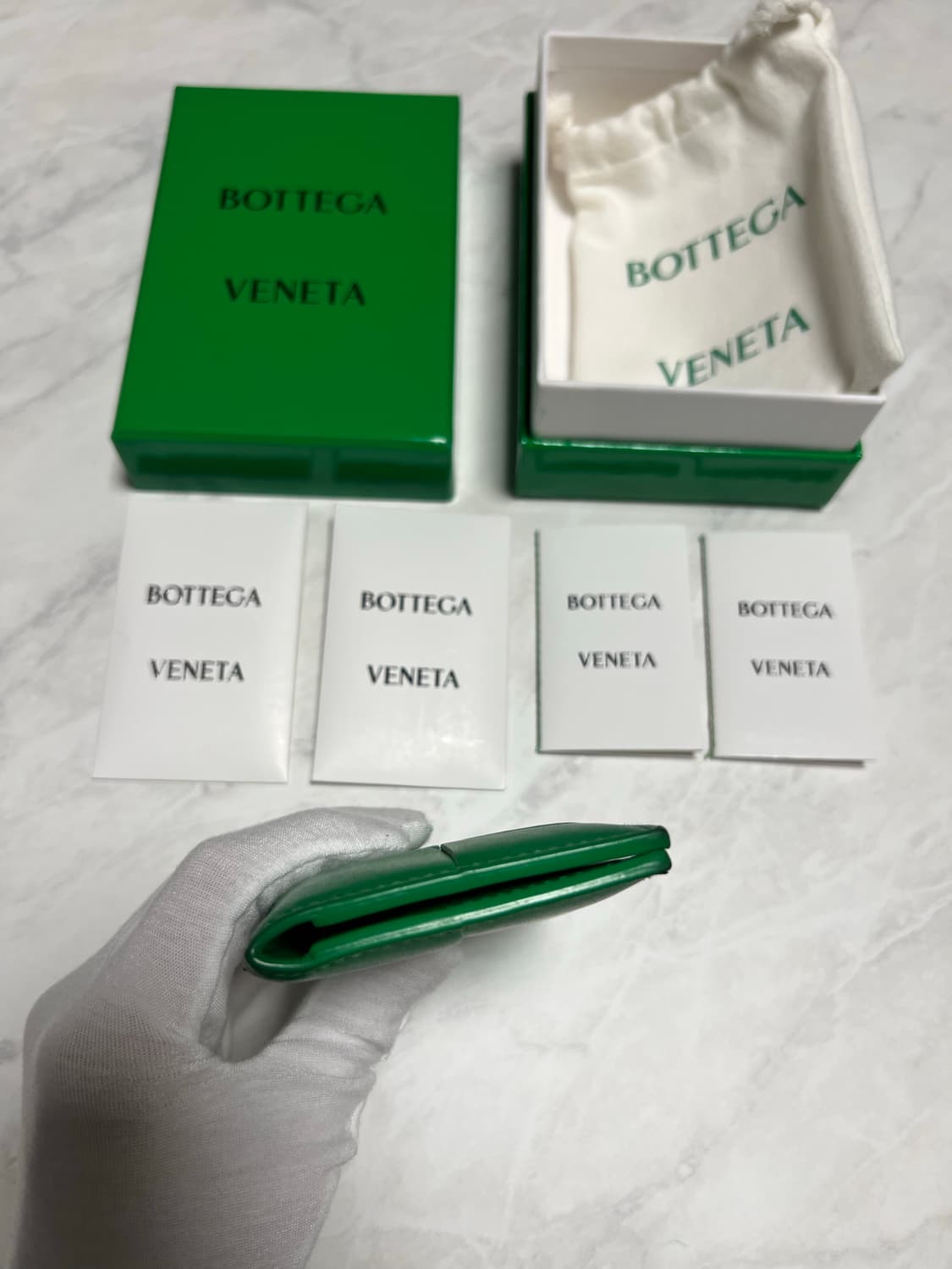 보테가베네타 플랩 카드지갑 그린 상품이미지6