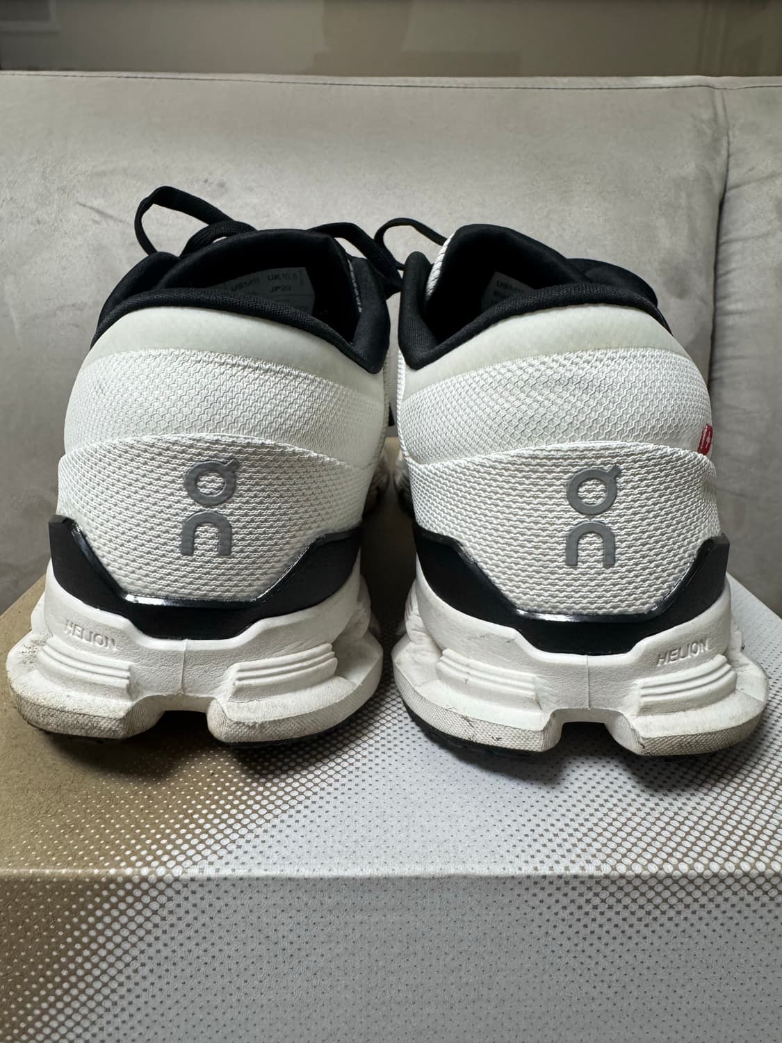 온러닝 클라우드x4 290 상품이미지3