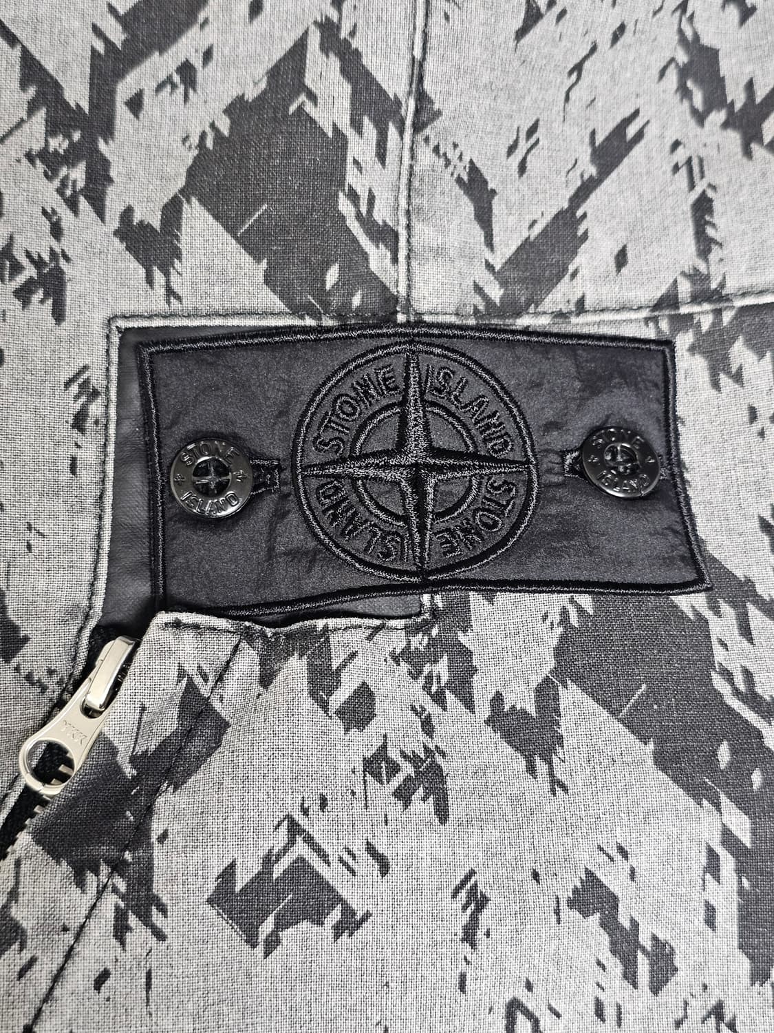 스톤아일랜드 쉐도우프로젝트 DISCHARGE COTTON 2.5L 자켓 상품이미지3