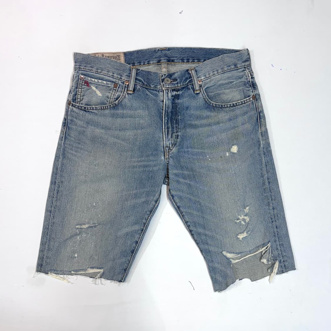 폴로 랄프로렌 데미지드 데님 쇼츠 (34) 상품이미지1