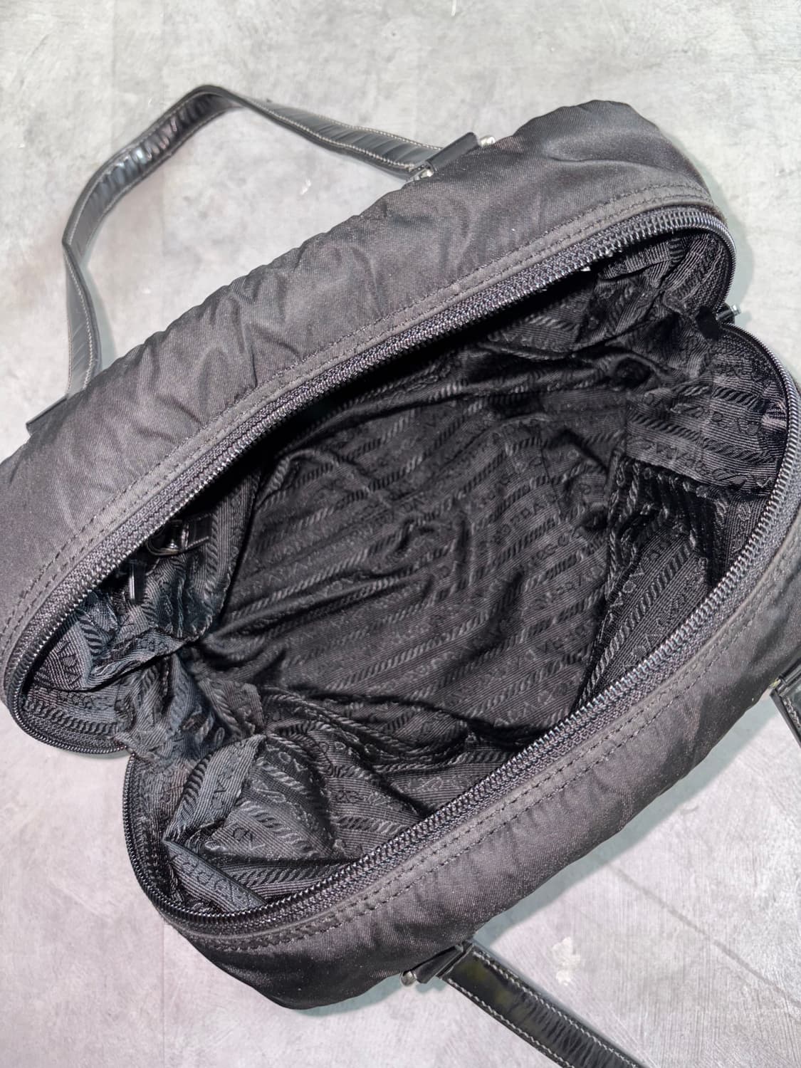 Prada 프라다 테수토 나일론 숄더 백 상품이미지9