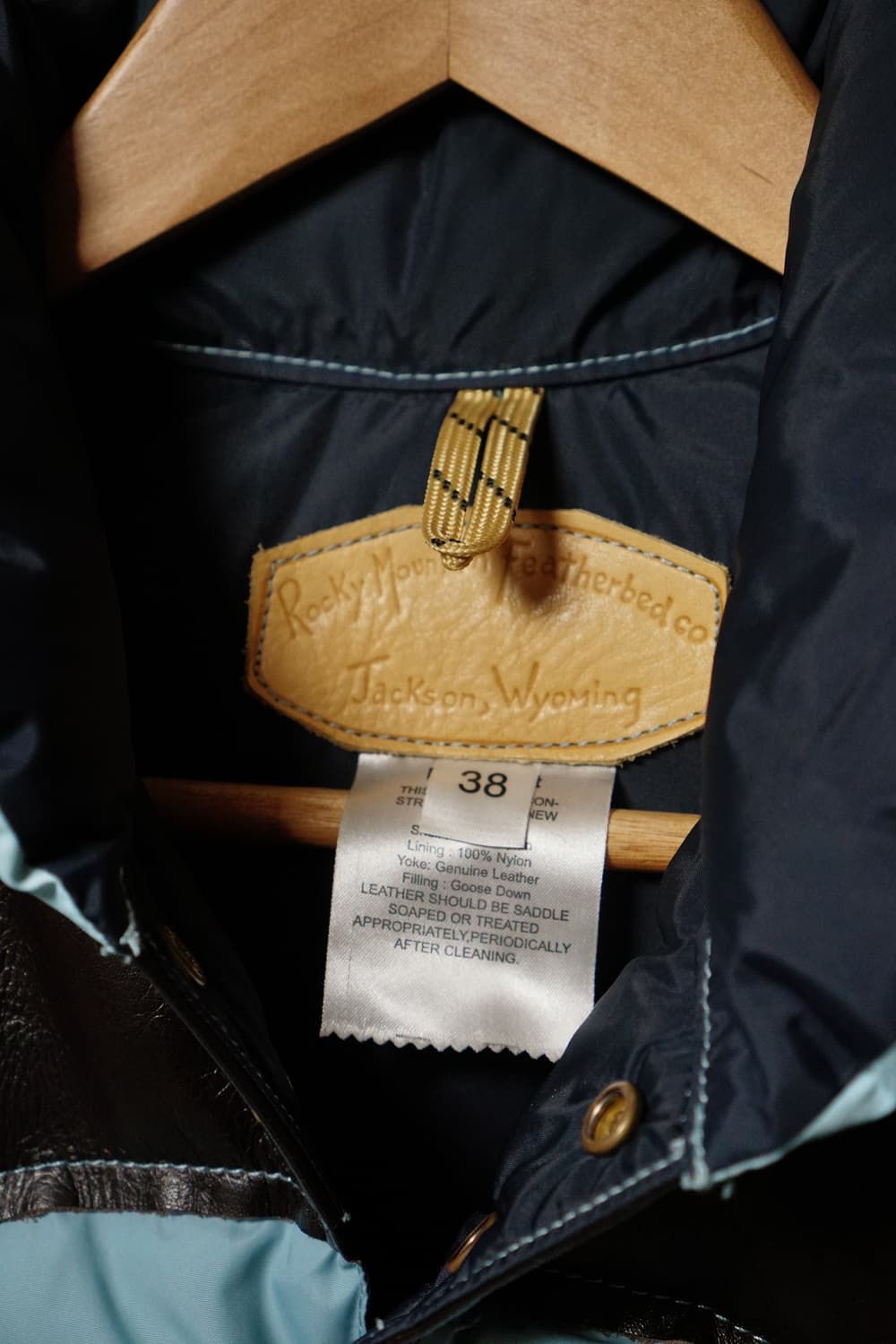 ROCKY MOUNTAIN FEATHERBED 다운 베스트 상품이미지4