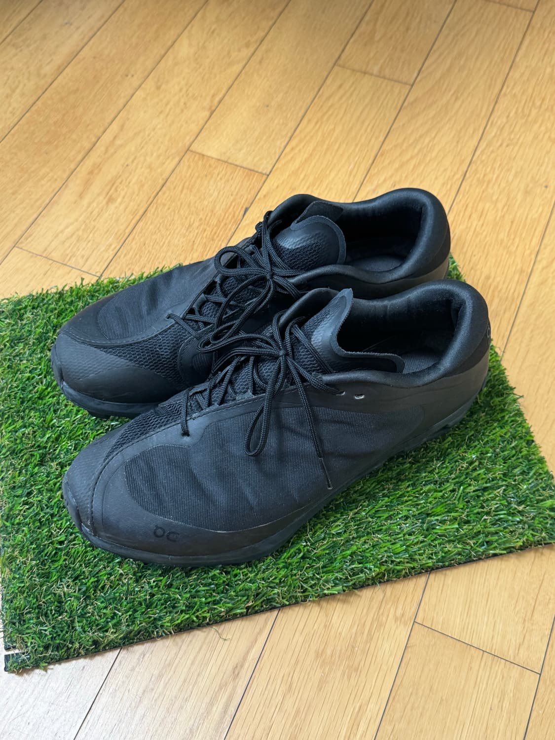 온러닝X파프 클라우드벤처 피크 올 블랙 (255) 상품이미지1