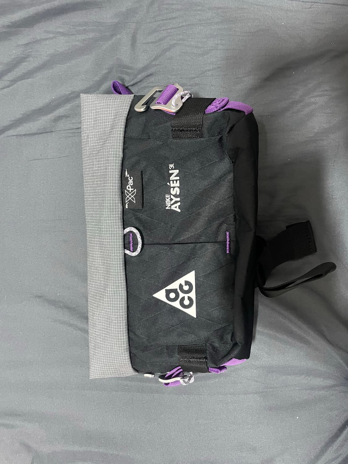 나이키 ACG 3L 퍼플블랙 힙색 상품이미지1