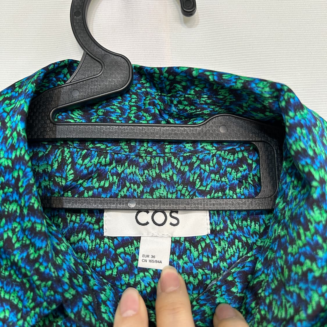 코스 COS 여자 프린티드 미디 셔츠 드레스 원피스 다크 그린 36사이즈 상품이미지3