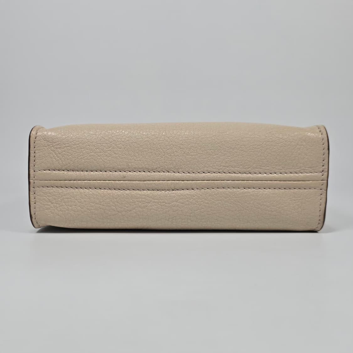 미우미우 마드라스 레더 숄더백 상품이미지6