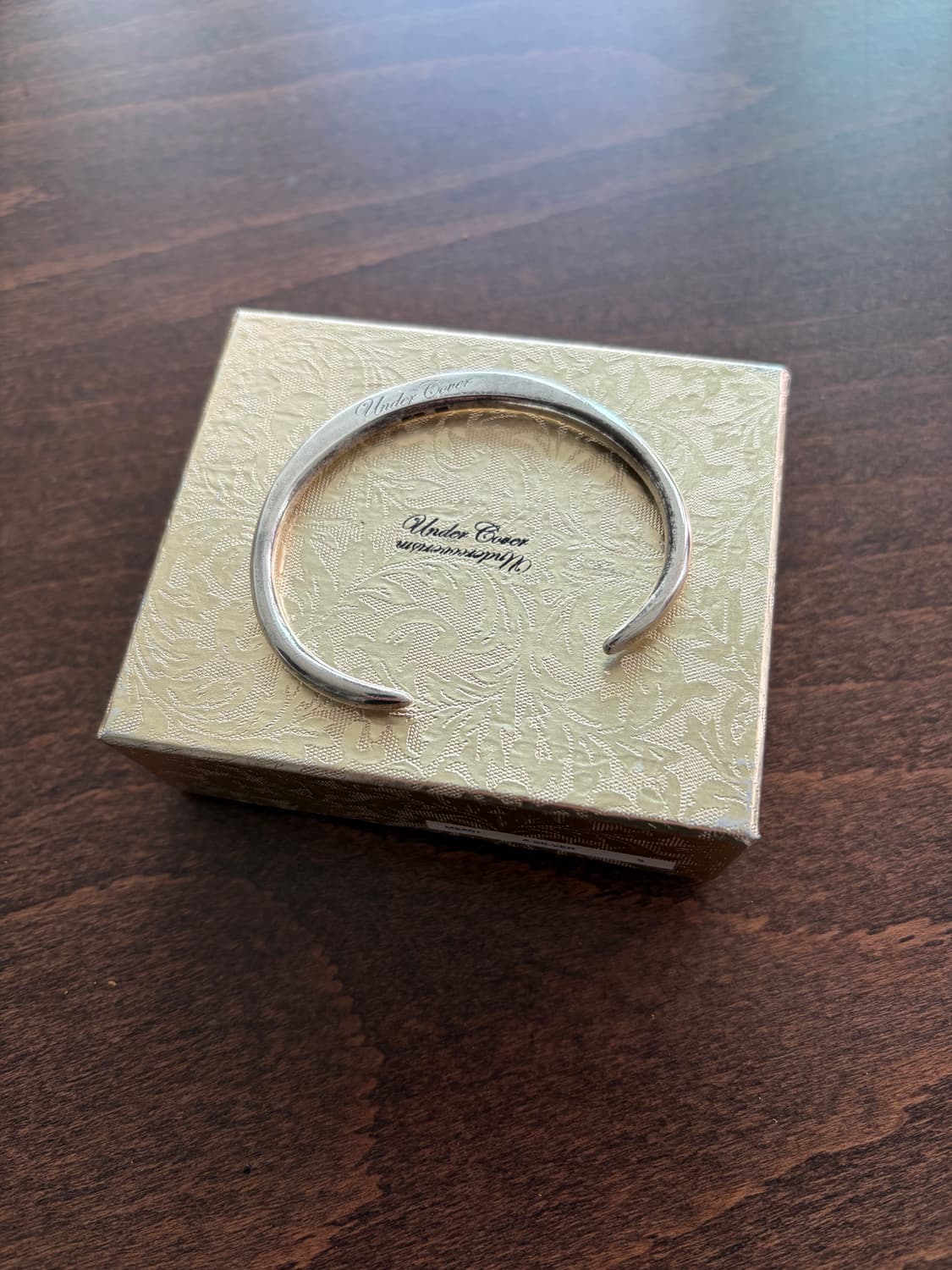 언더커버 실버 뱅글 팔찌 상품이미지1