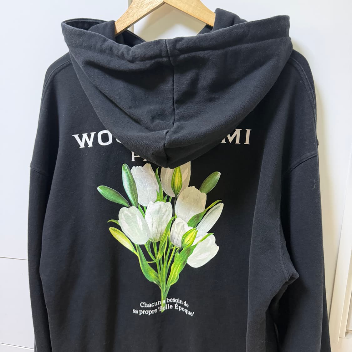 우영미 백로고 튤립 후드티
48사이즈 상품이미지2