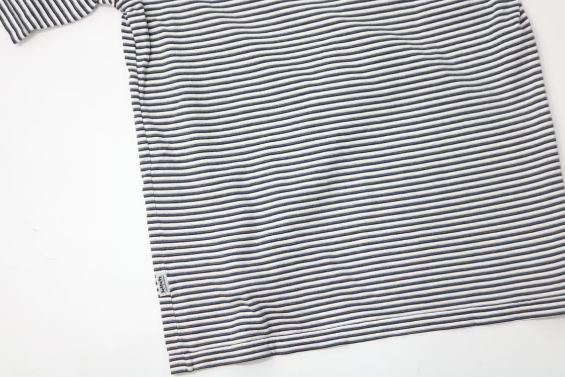 비치 스케이트보드 빈티지 스트라이프 브이넥 반팔 티셔츠 (L) 상품이미지9