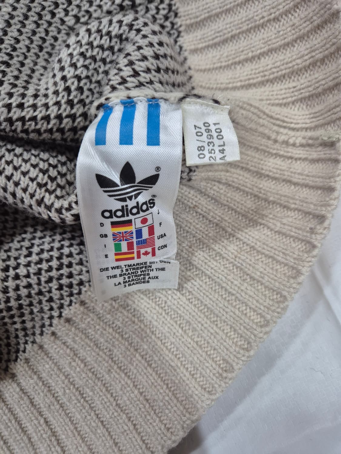 아디다스 니트 점퍼 상품이미지5