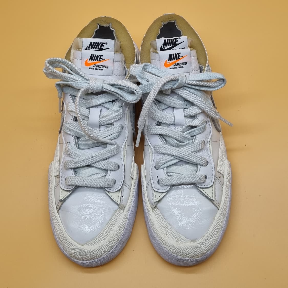 나이키 사카이 블레이저 로우 여성스니커즈235  상품이미지2