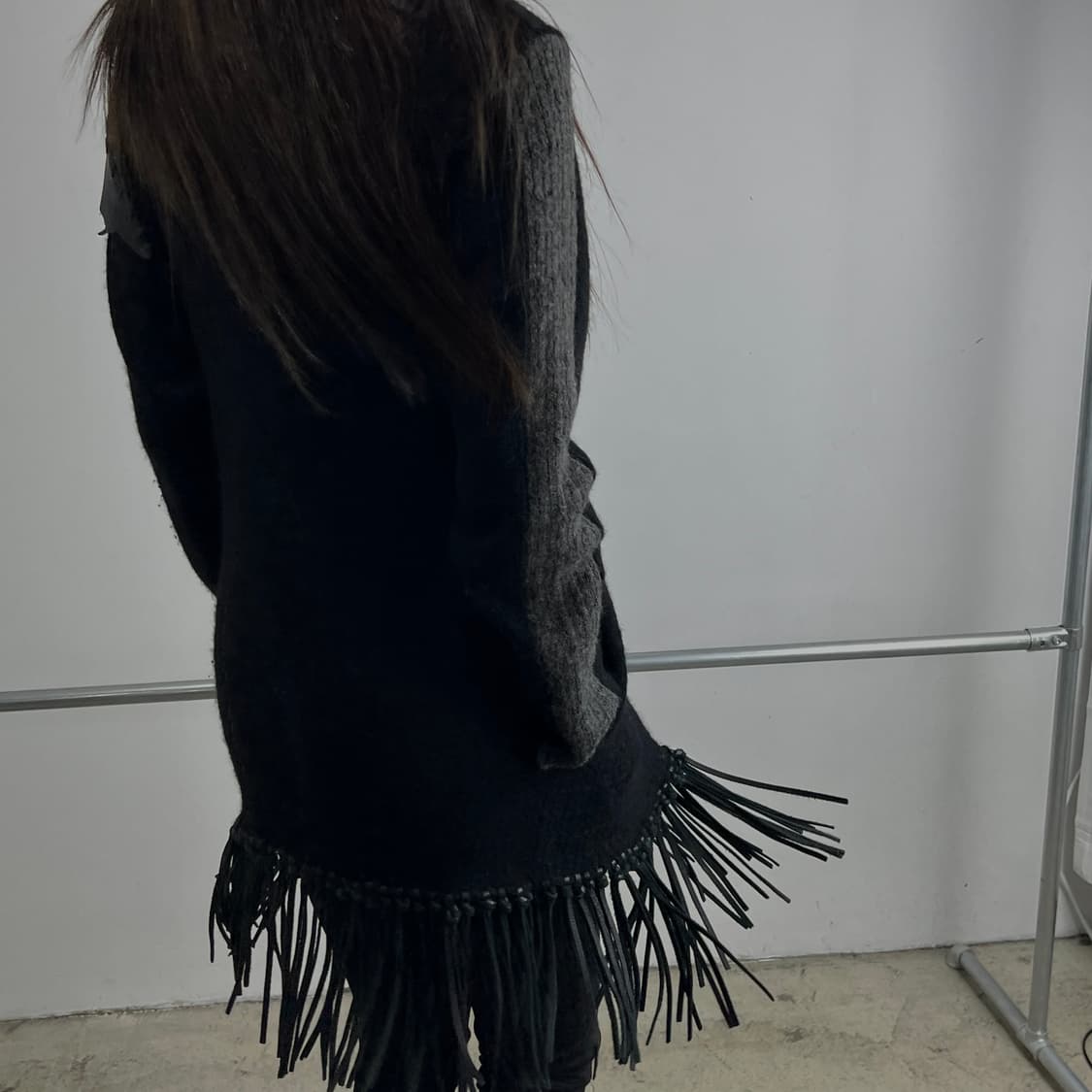 로엔 레더 프린지 울 롱코트 상품이미지3